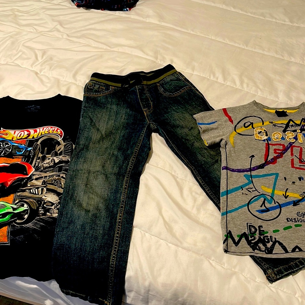 Desigual Tshirt boys Sz 7 Gymboree Jeans size 7 Hitwgeels shirt Sz 7 kids clothe